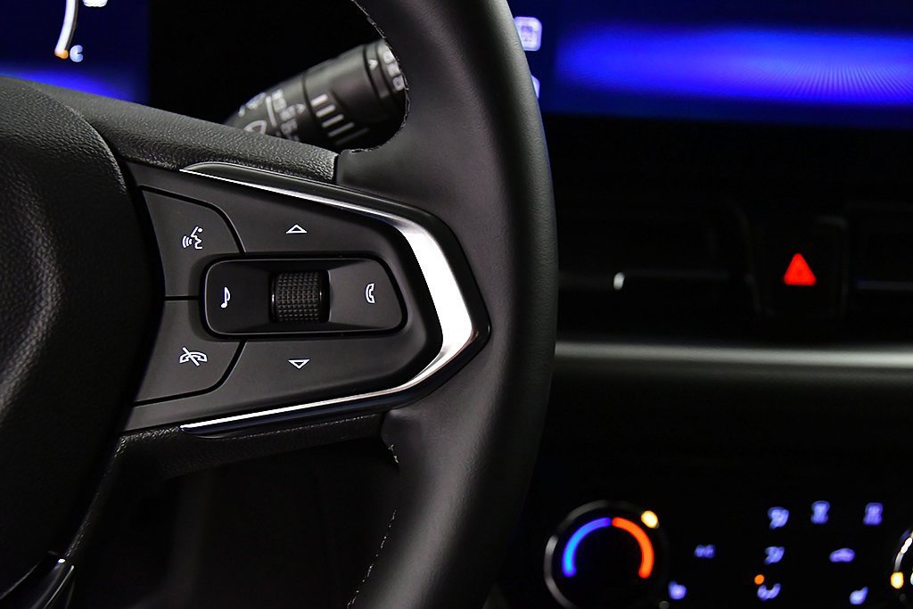 Used 2025 Chevrolet TrailBlazer LT w/ LT Cold Weather Package image 20