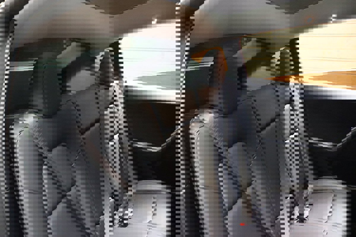 Used 2023 Tesla Model Y Long Range image 59