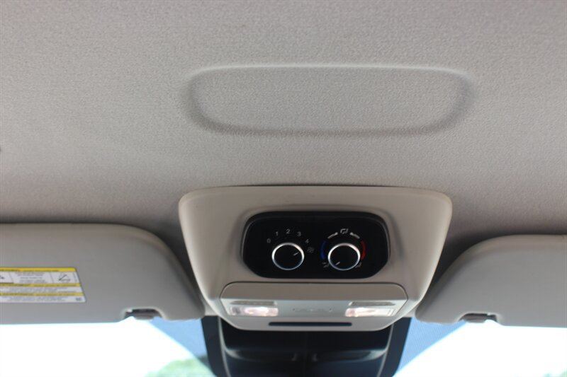 Used 2023 Ford Transit 350 XLT RWD image 18