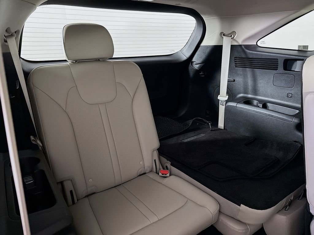 Used 2023 Kia Sorento X-Line EX image 29