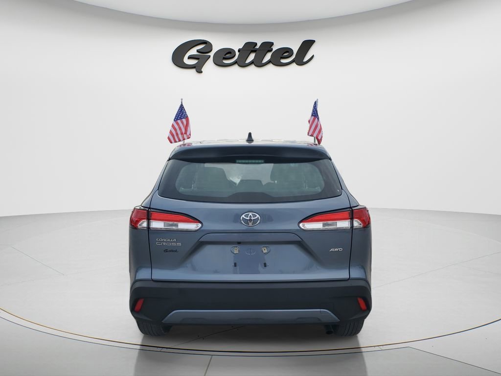 Used 2023 Toyota Corolla Cross L AWD/4WD image 6