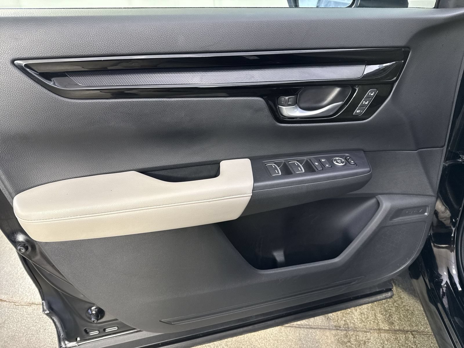 Used 2024 Honda CR-V EX-L image 20
