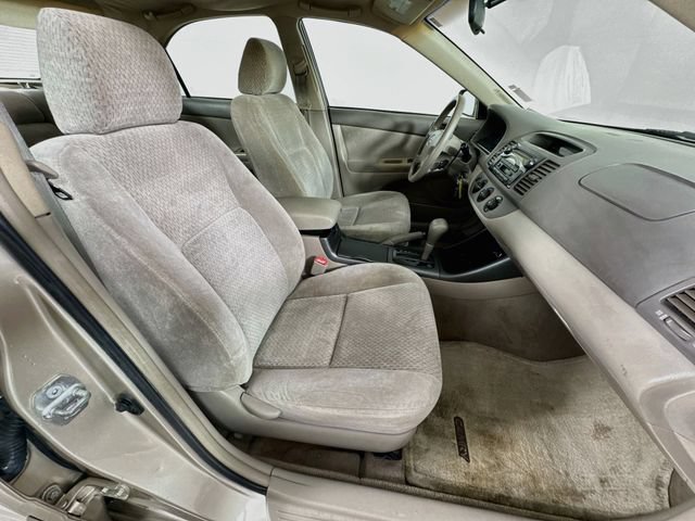 Used 2004 Toyota Camry LE FWD image 27