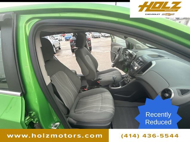 Used 2014 Chevrolet Sonic LT w/ LT Spring Promotional Package image 29