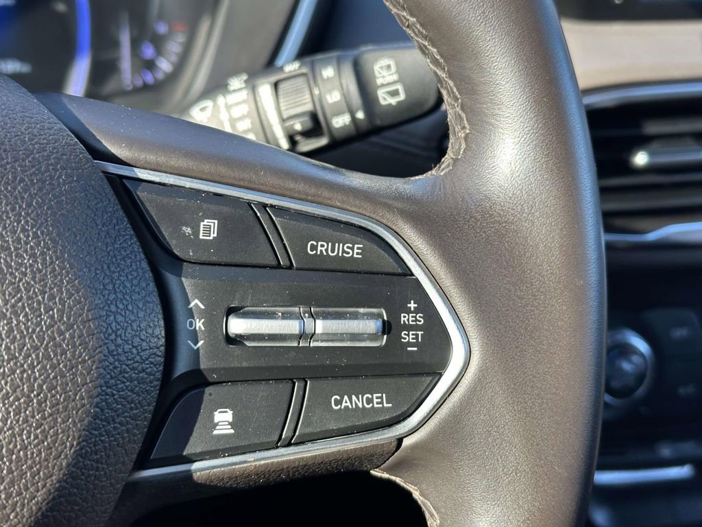 Used 2020 Hyundai Santa Fe SEL image 25