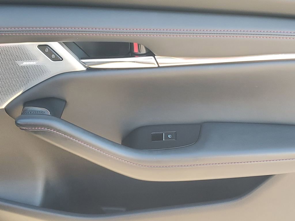 Used 2023 MAZDA MAZDA3 s image 46