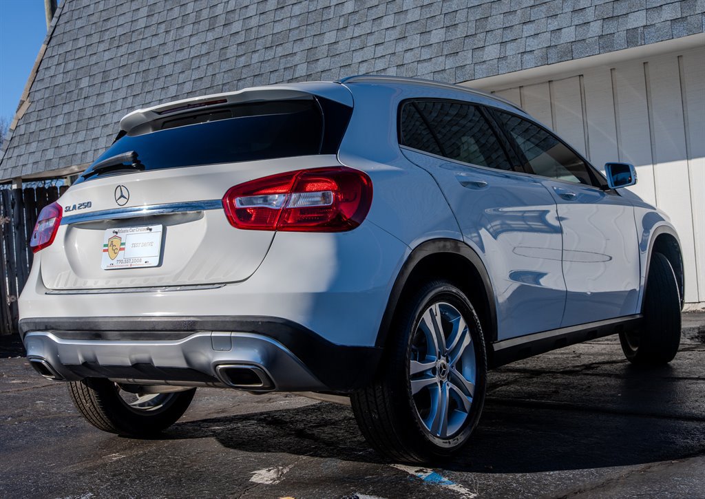 Used 2019 Mercedes-Benz GLA 250 w/ Convenience Package image 5