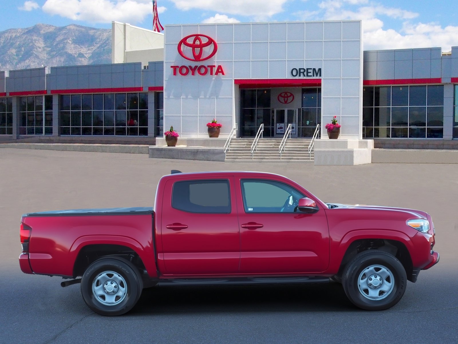 Used 2022 Toyota Tacoma SR image 3