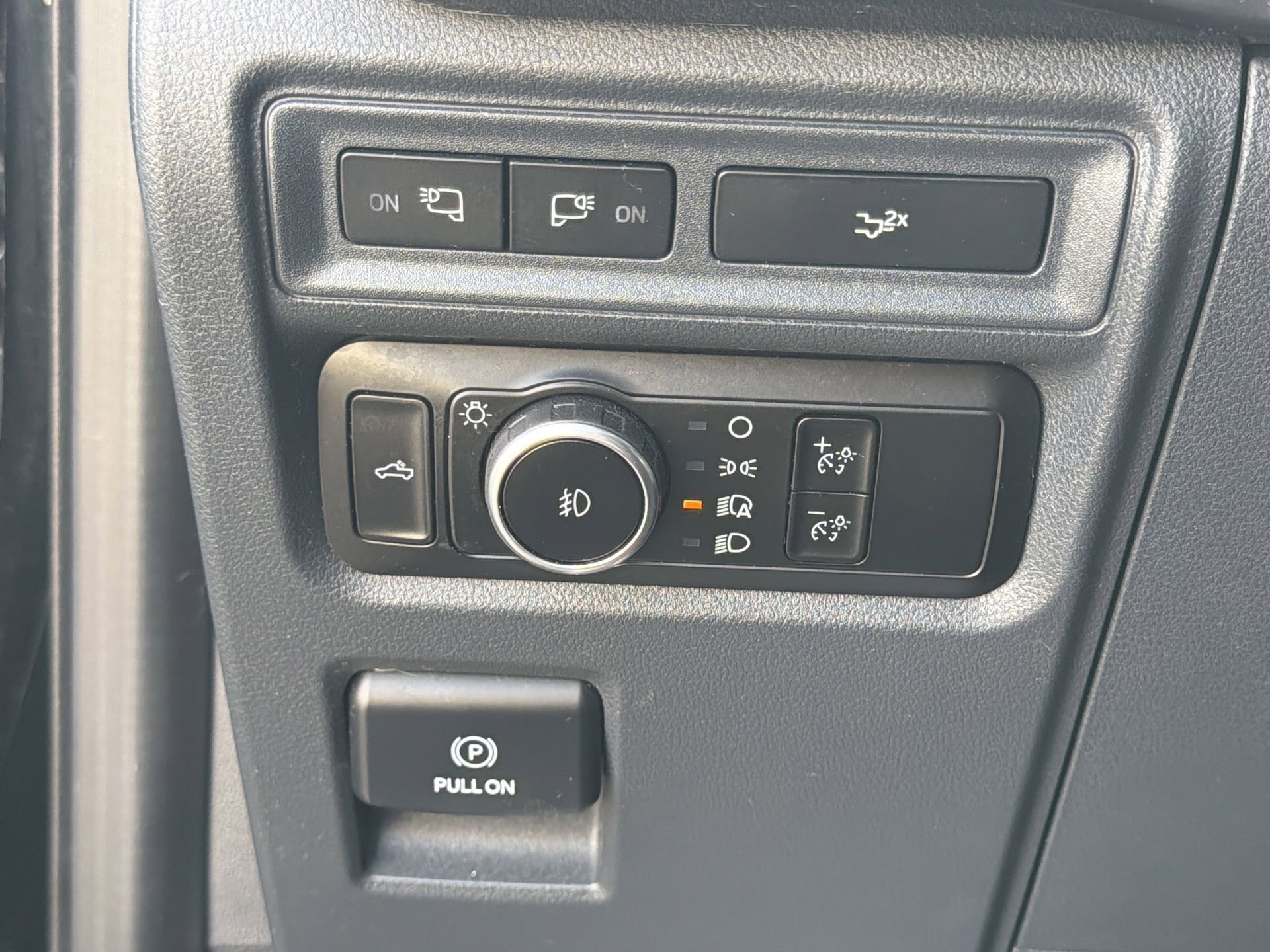 Certified 2023 Ford F150 XLT w/ Equipment Group 302A High image 22