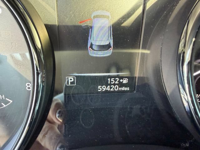 Used 2017 Nissan Rogue SL w/ SL Premium Package FWD image 18