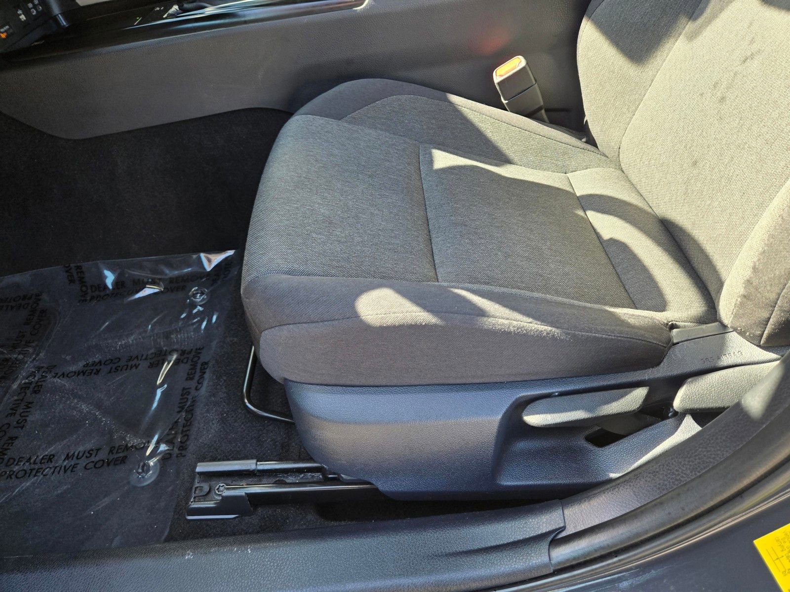 Used 2025 Toyota Camry LE image 10