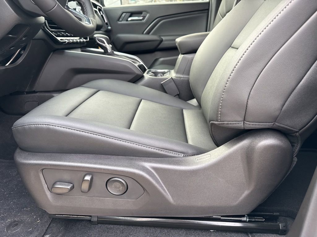 New 2026 GMC Canyon Elevation w/ Convenience Package image 19