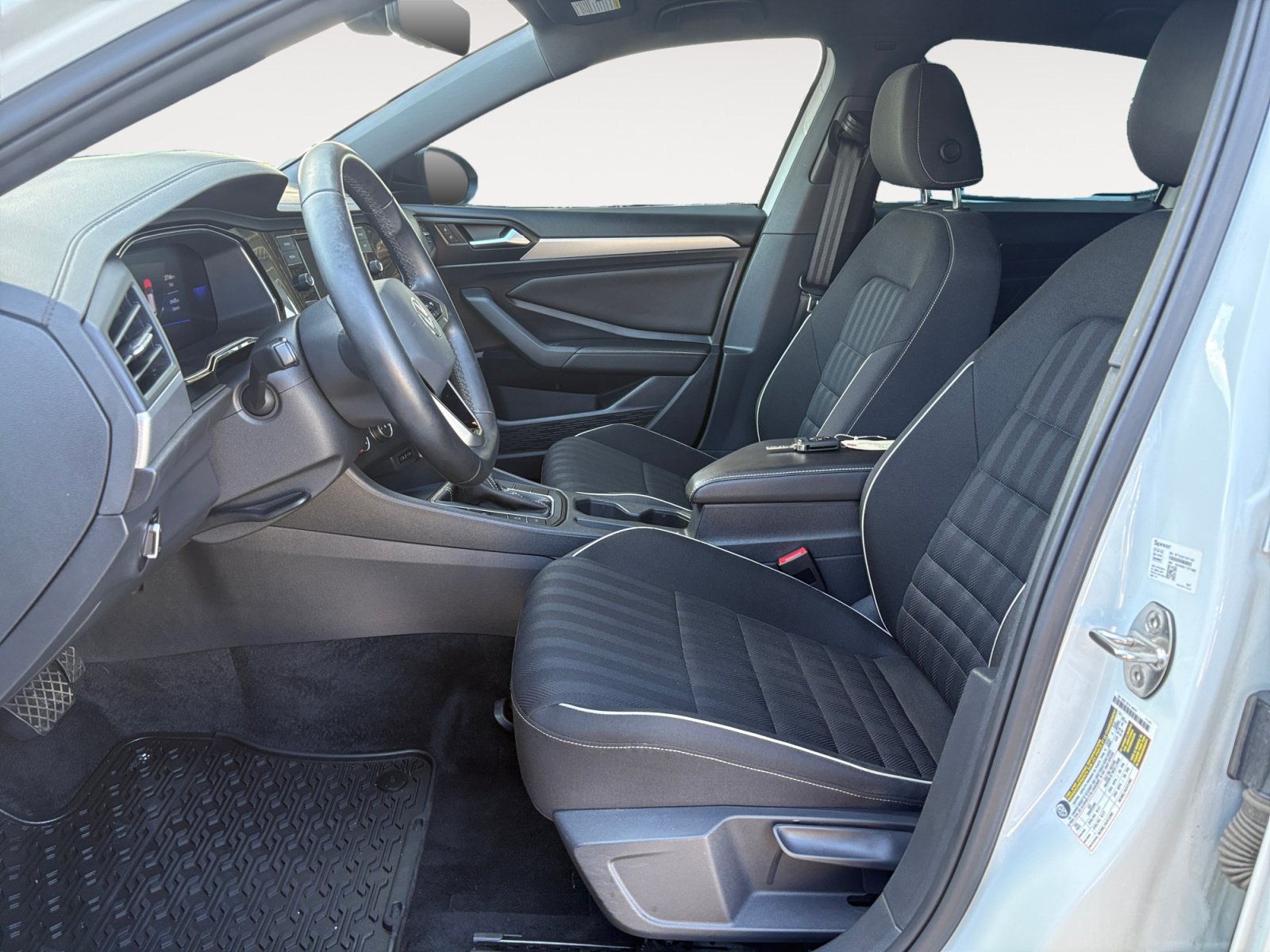 Certified 2022 Volkswagen Jetta Sport FWD image 19