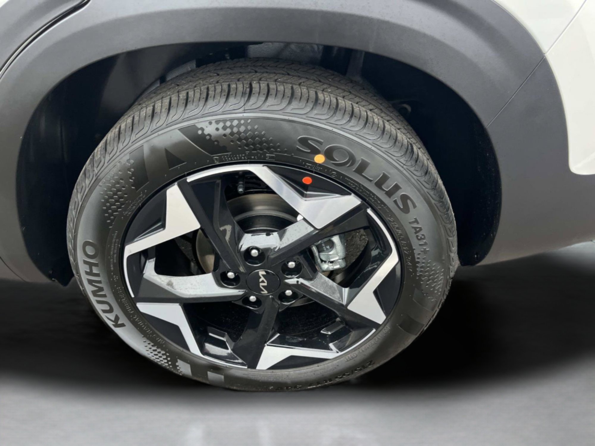New 2026 Kia Seltos S image 11