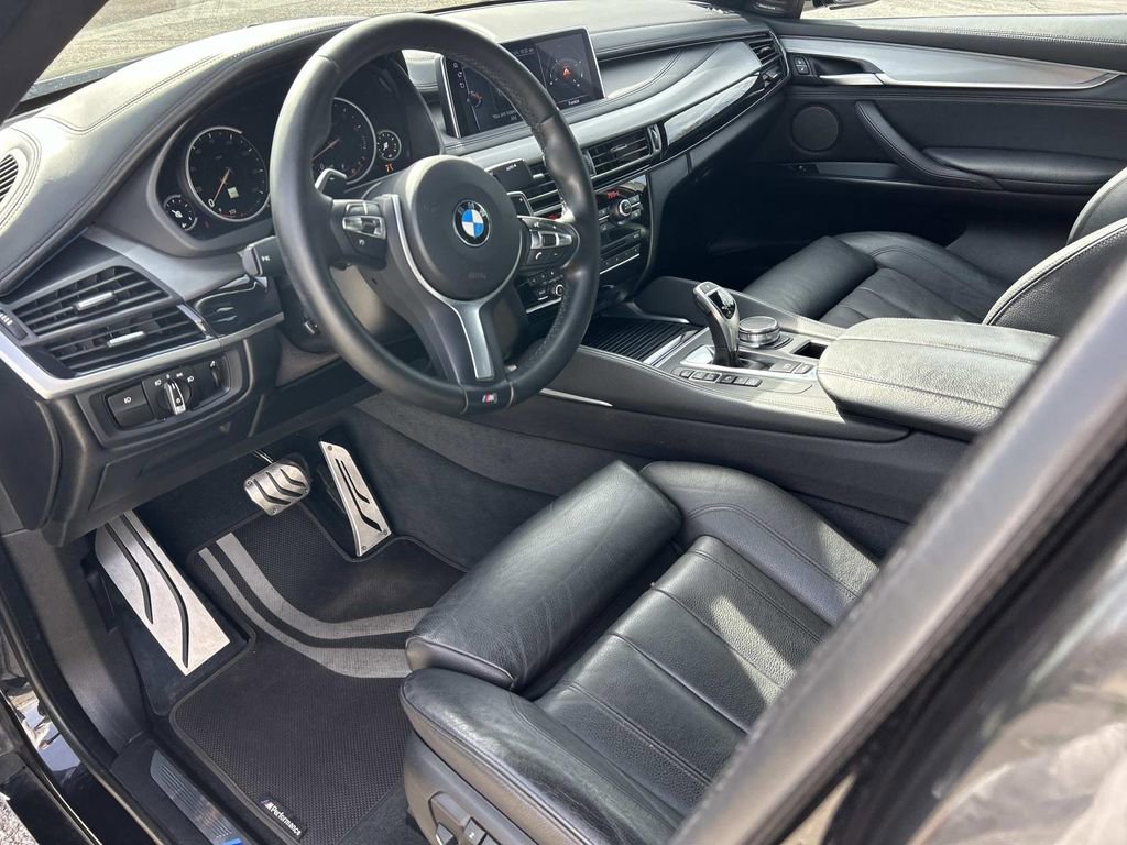 Used 2017 BMW X6 xDrive35i image 17