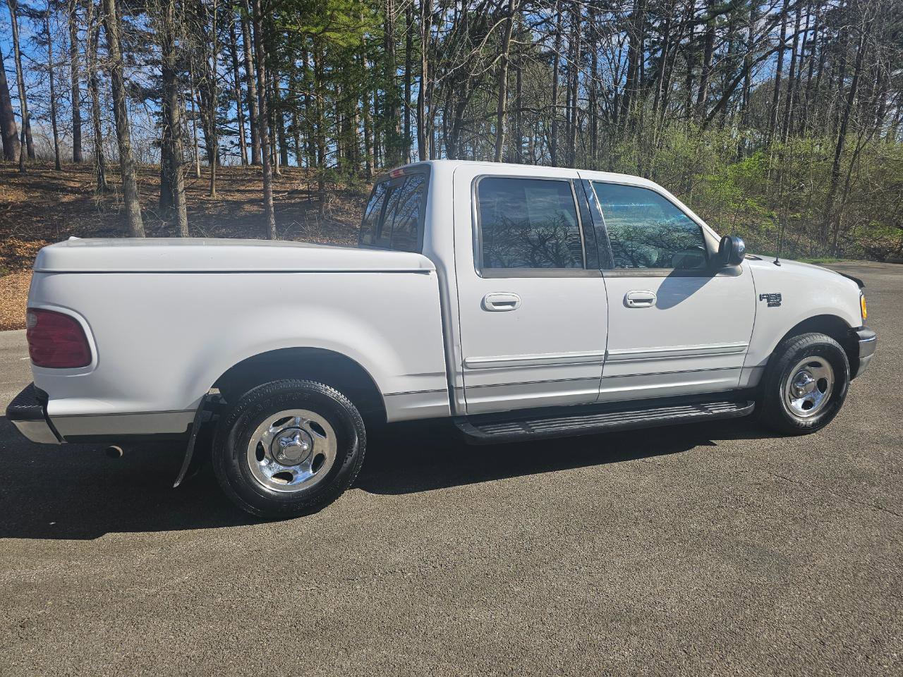 Used 2001 Ford F150 XLT image 5