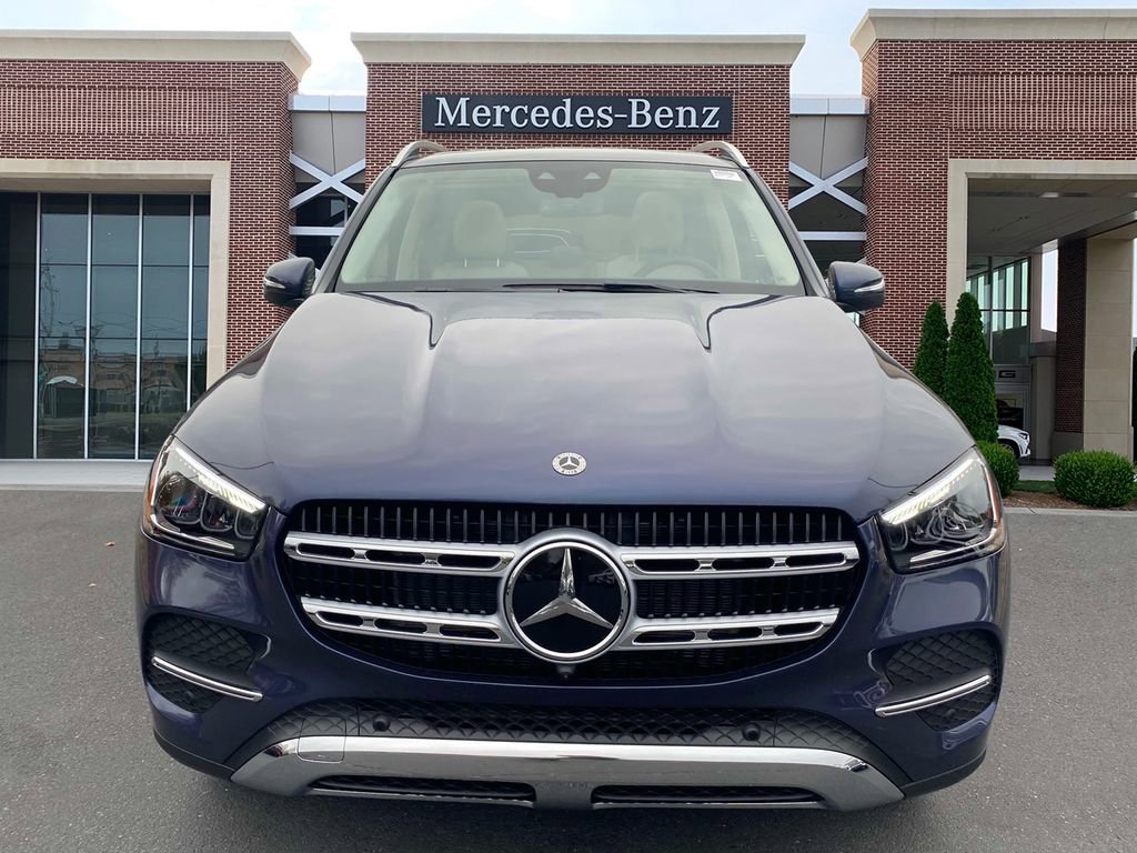 Certified 2025 Mercedes-Benz GLE 350 GLE 350 image 2