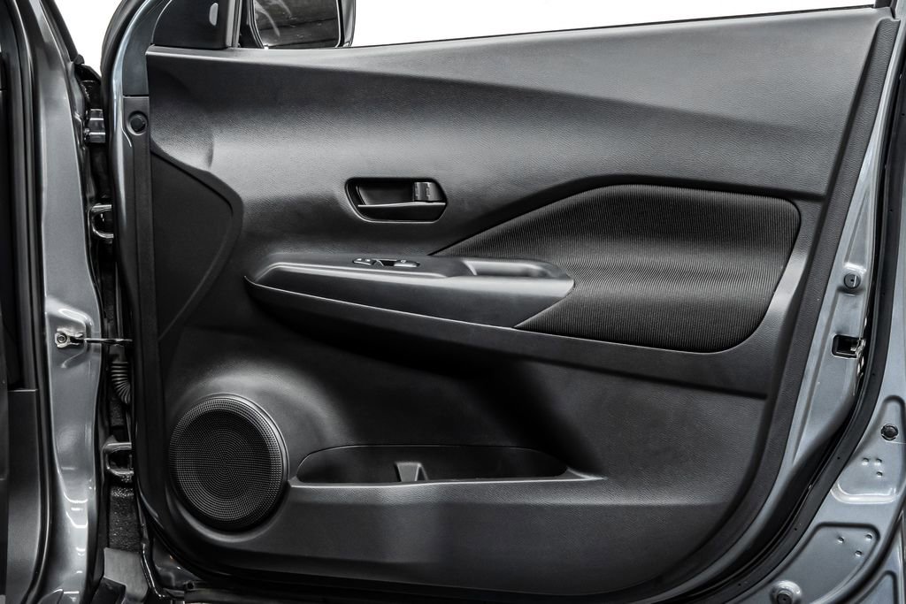 Used 2024 Nissan Kicks S image 20