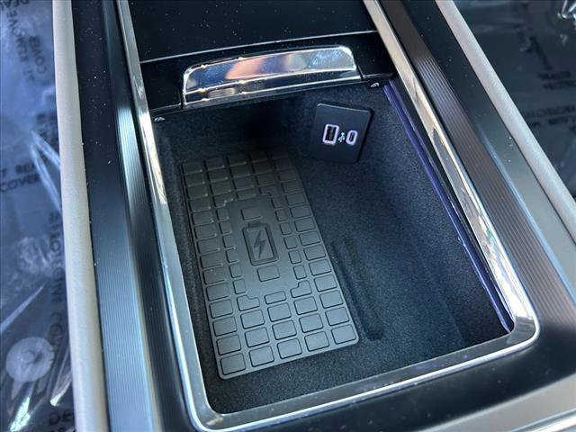 Used 2024 Lincoln Corsair Grand Touring w/ Equipment Group 301A image 24