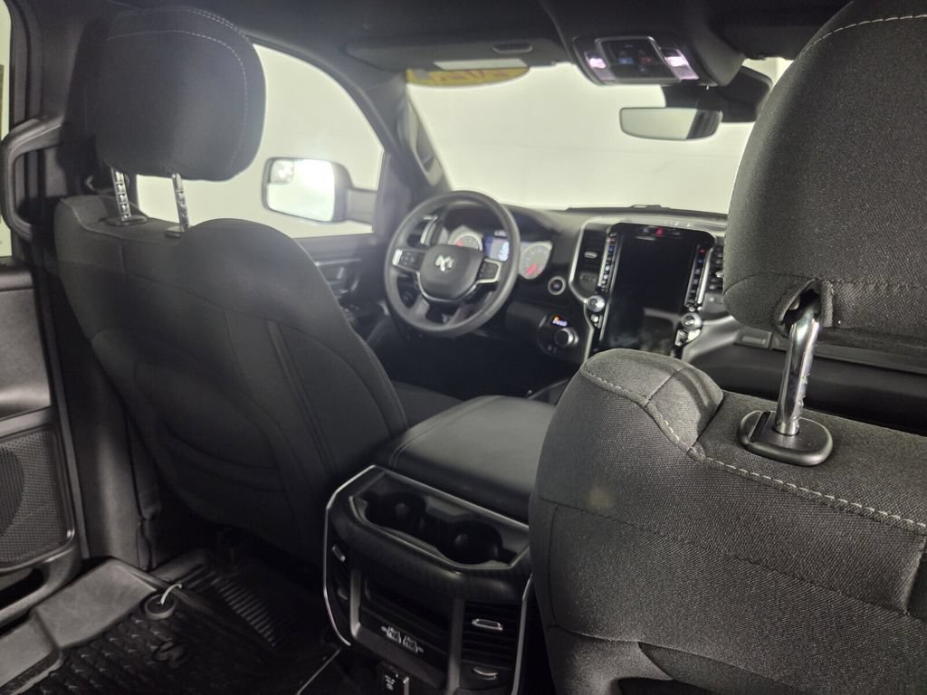 Used 2025 RAM 1500 Big Horn RWD image 30
