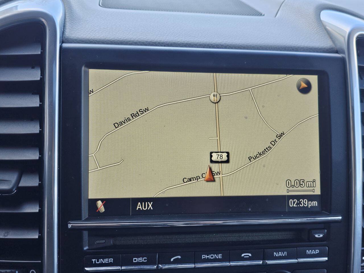 Used 2012 Porsche Cayenne AWD/4WD image 25