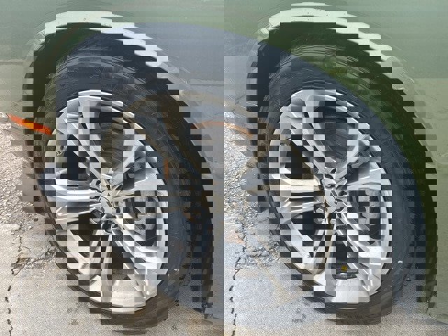 Used 2022 Dodge Challenger GT w/ Plus Package image 4