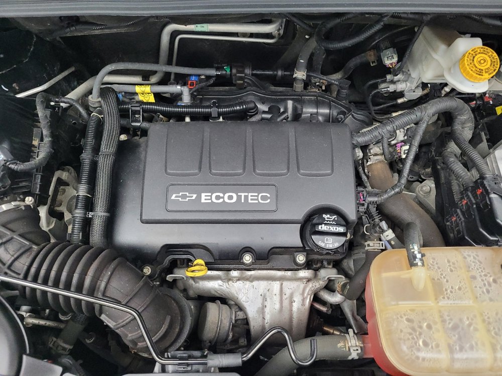 Used 2020 Chevrolet Trax LS image 30