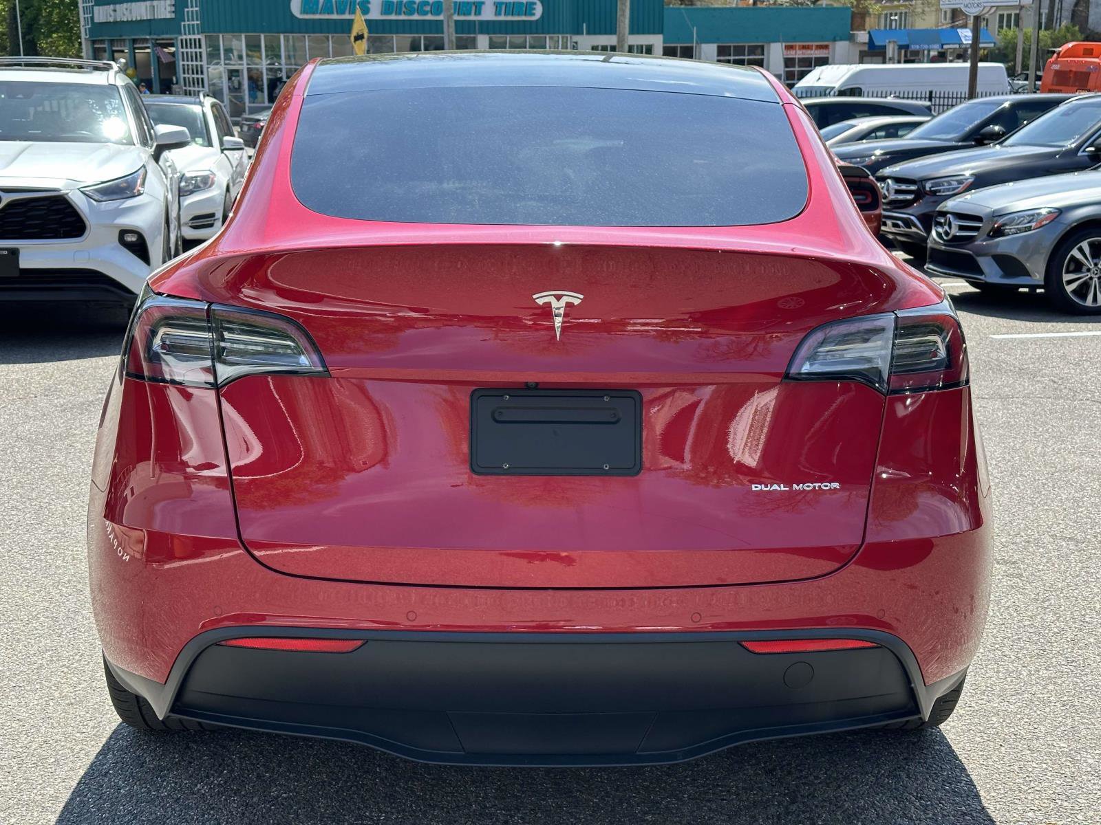 Used 2020 Tesla Model Y Long Range AWD/4WD image 4