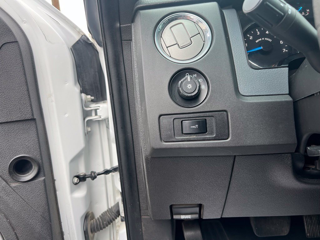 Used 2013 Ford F150 XLT w/ Trailer Tow Pkg AWD/4WD image 16