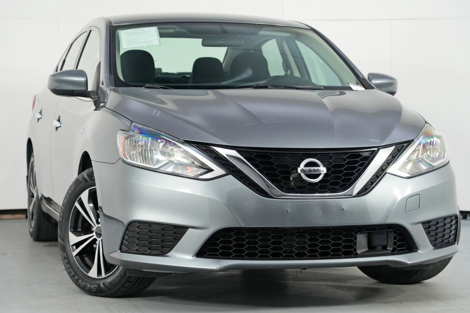 Used 2019 Nissan Sentra S image 2
