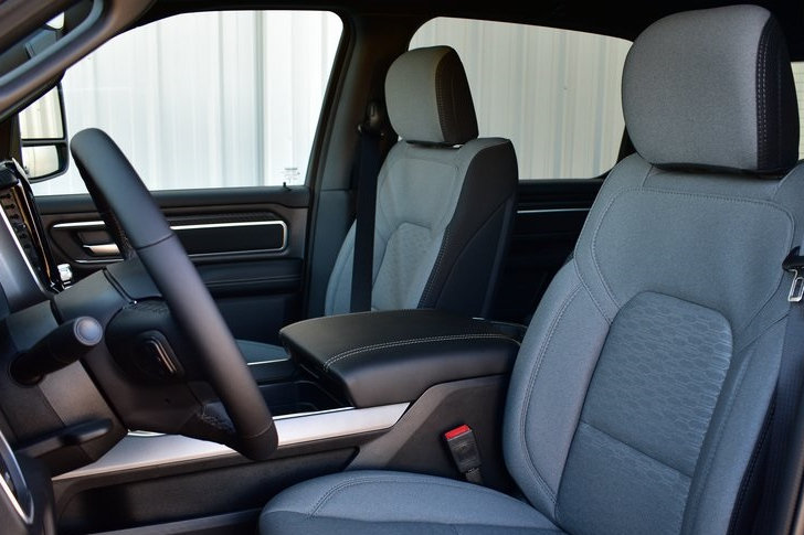 New 2025 RAM 1500 Big Horn AWD/4WD image 18