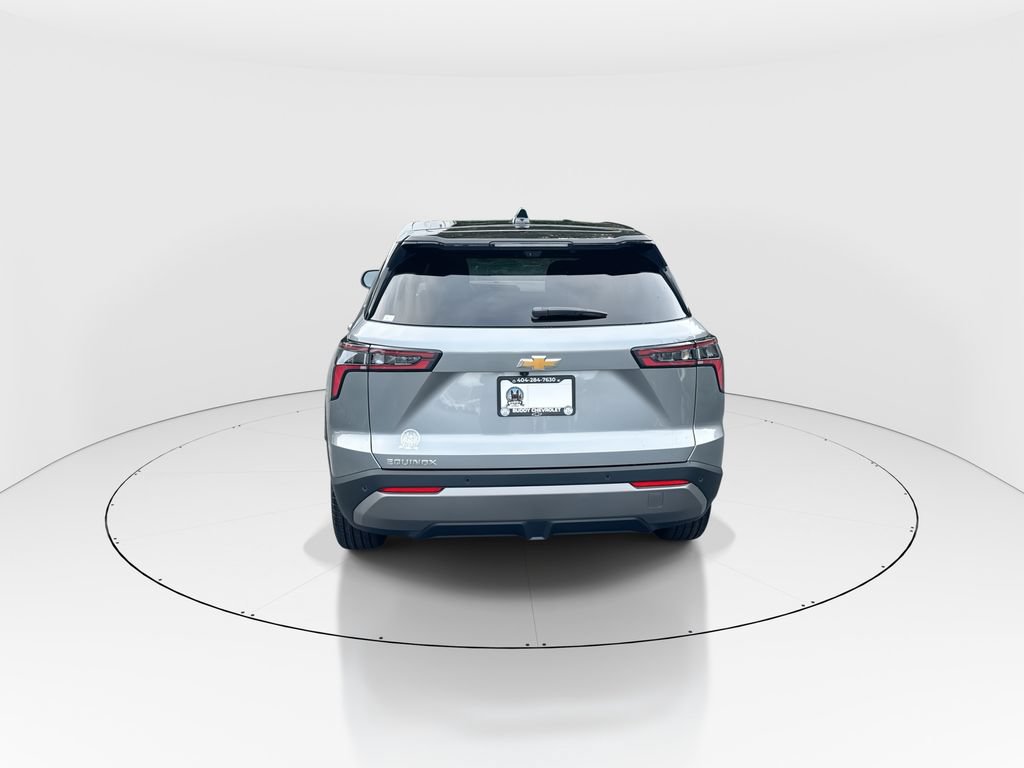 New 2027 Chevrolet Equinox LT w/ Safety and Technology Package FWD image 7