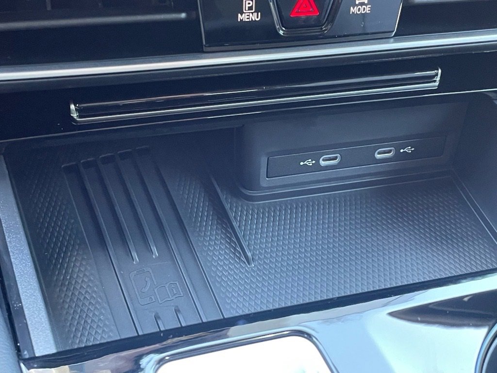 New 2026 Volkswagen Atlas Cross Sport SEL R-Line image 10