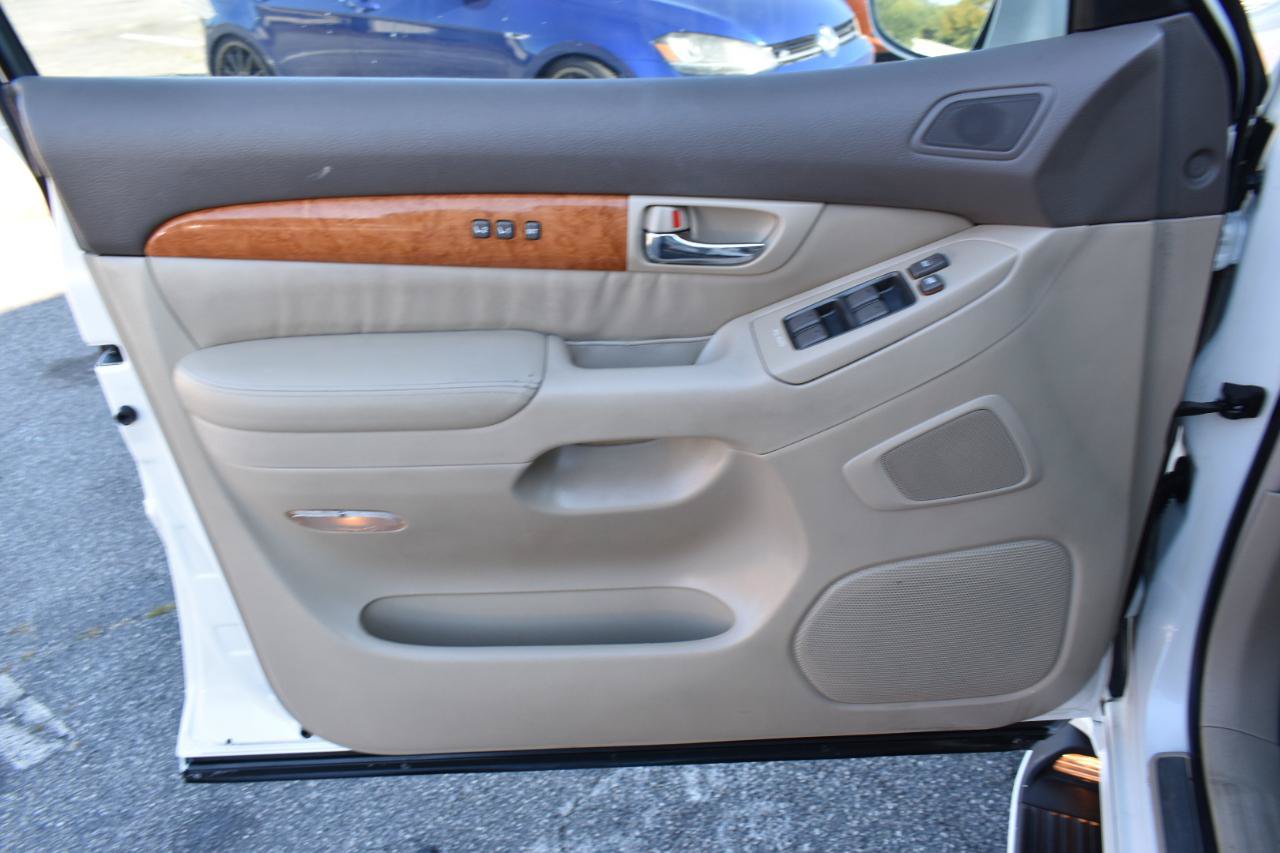 Used 2007 Lexus GX 470 AWD/4WD image 28