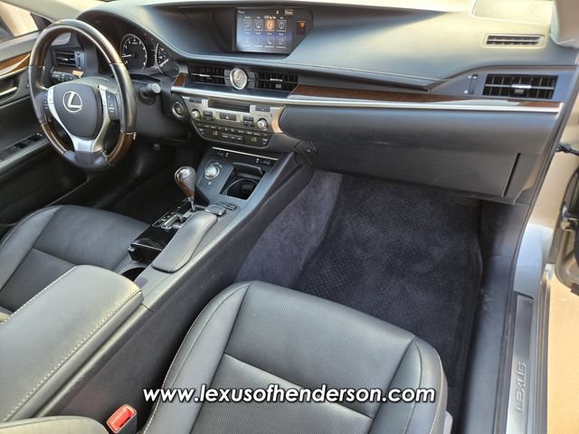 Used 2015 Lexus ES 350 w/ Premium Package FWD image 17