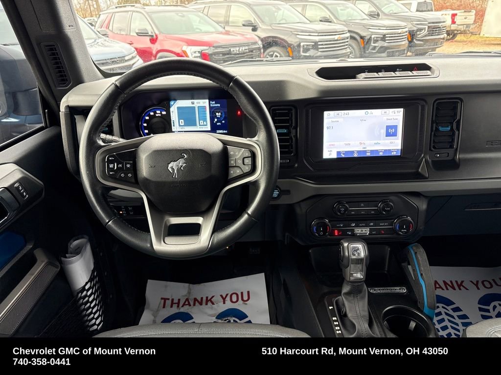 Used 2022 Ford Bronco Black Diamond image 15