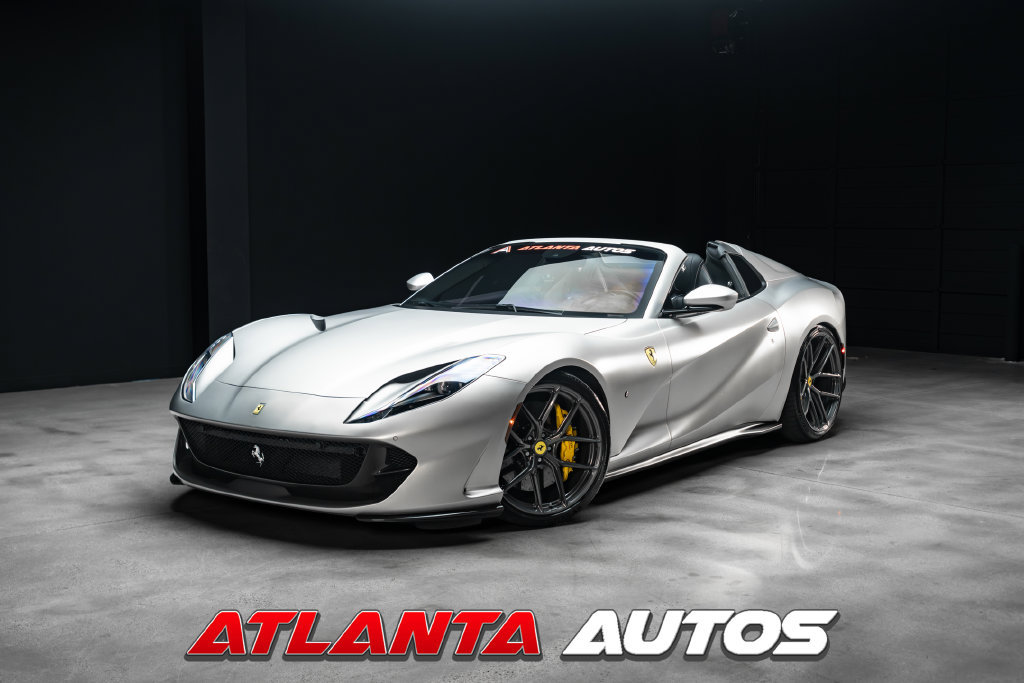 Used 2021 Ferrari 812 GTS RWD image 1