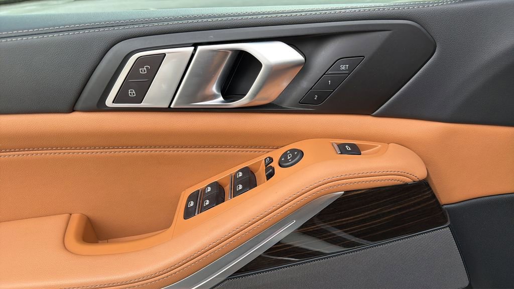 Certified 2024 BMW X5 sDrive40i w/ Parking Assistance Package image 16