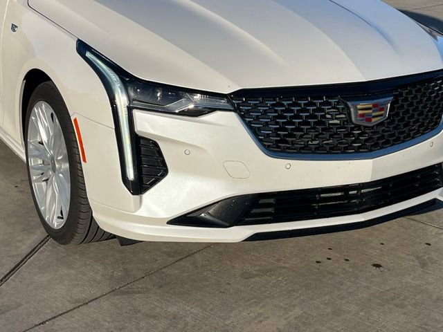 Used 2025 Cadillac CT4 Premium Luxury RWD image 8