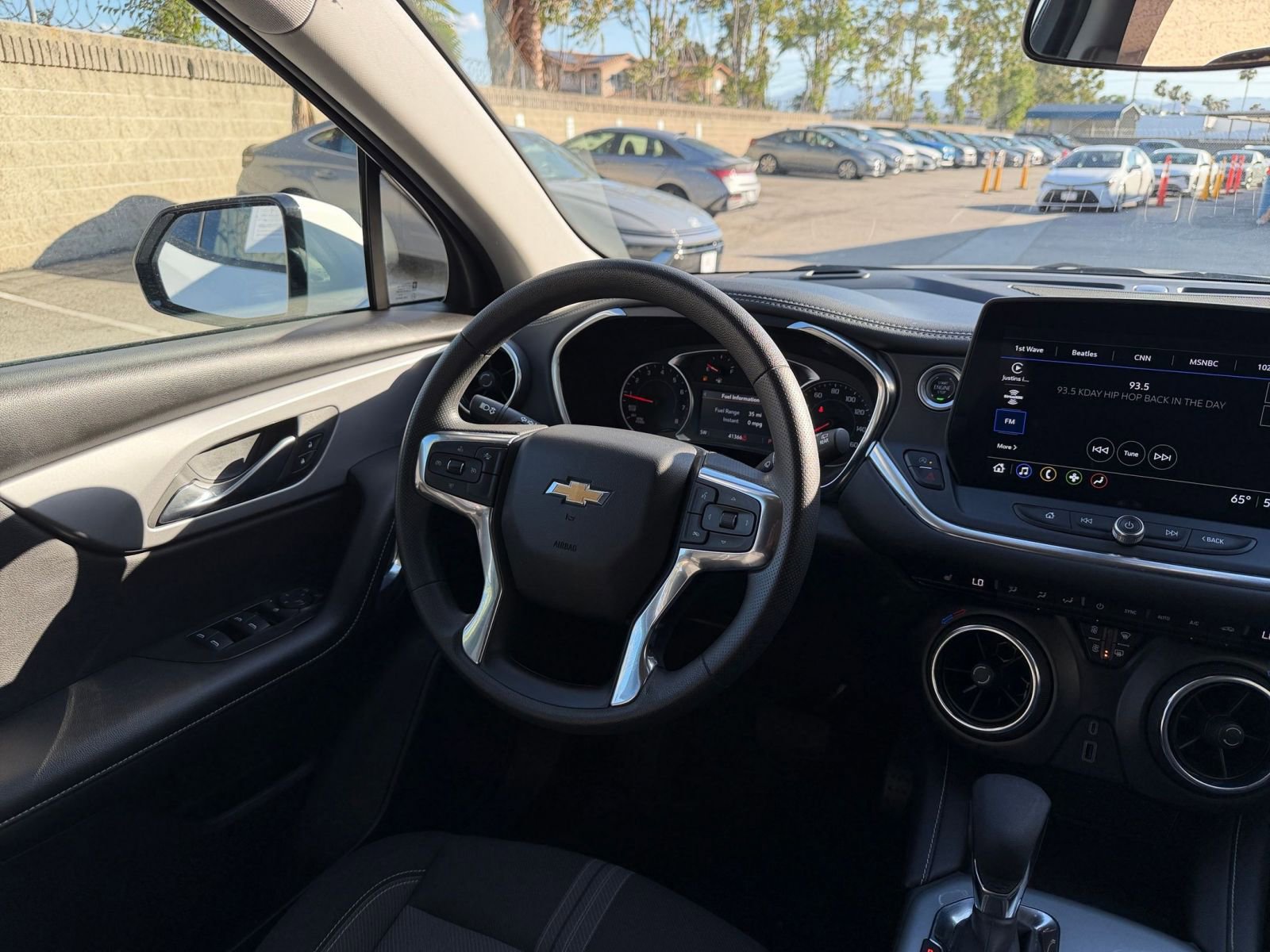 Used 2025 Chevrolet Blazer LT image 35