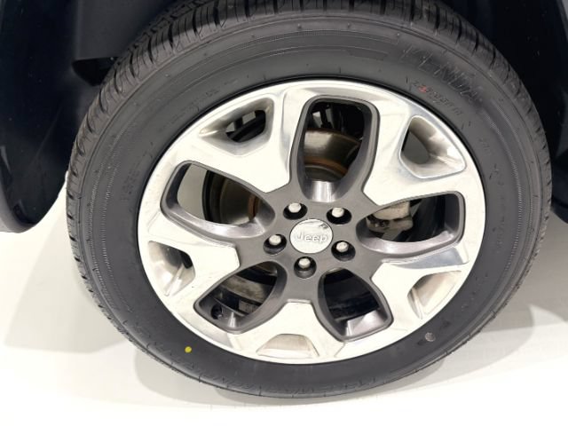 Used 2018 Jeep Compass Limited w/ Navigation Group AWD/4WD image 12