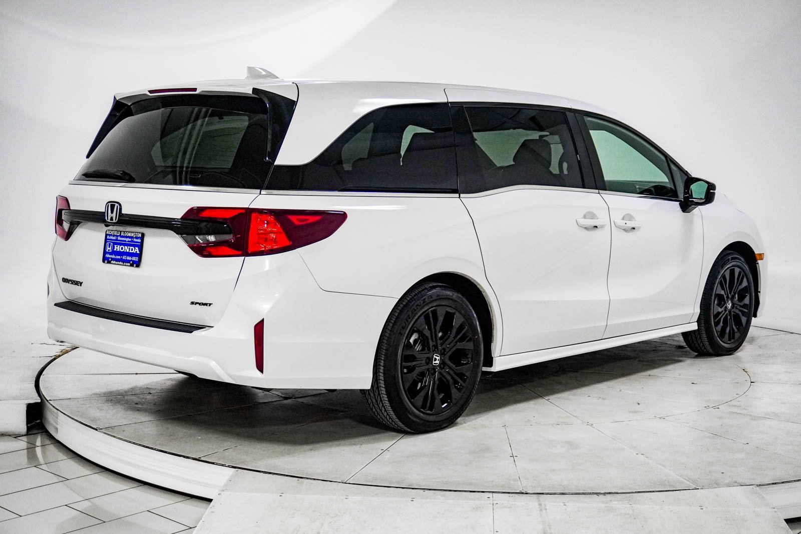 Certified 2026 Honda Odyssey Sport-L image 11