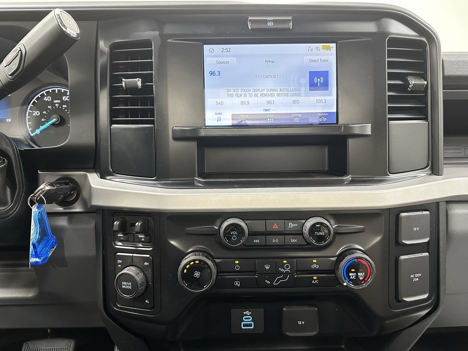 New 2025 Ford F350 XL w/ XL Chrome Package image 19