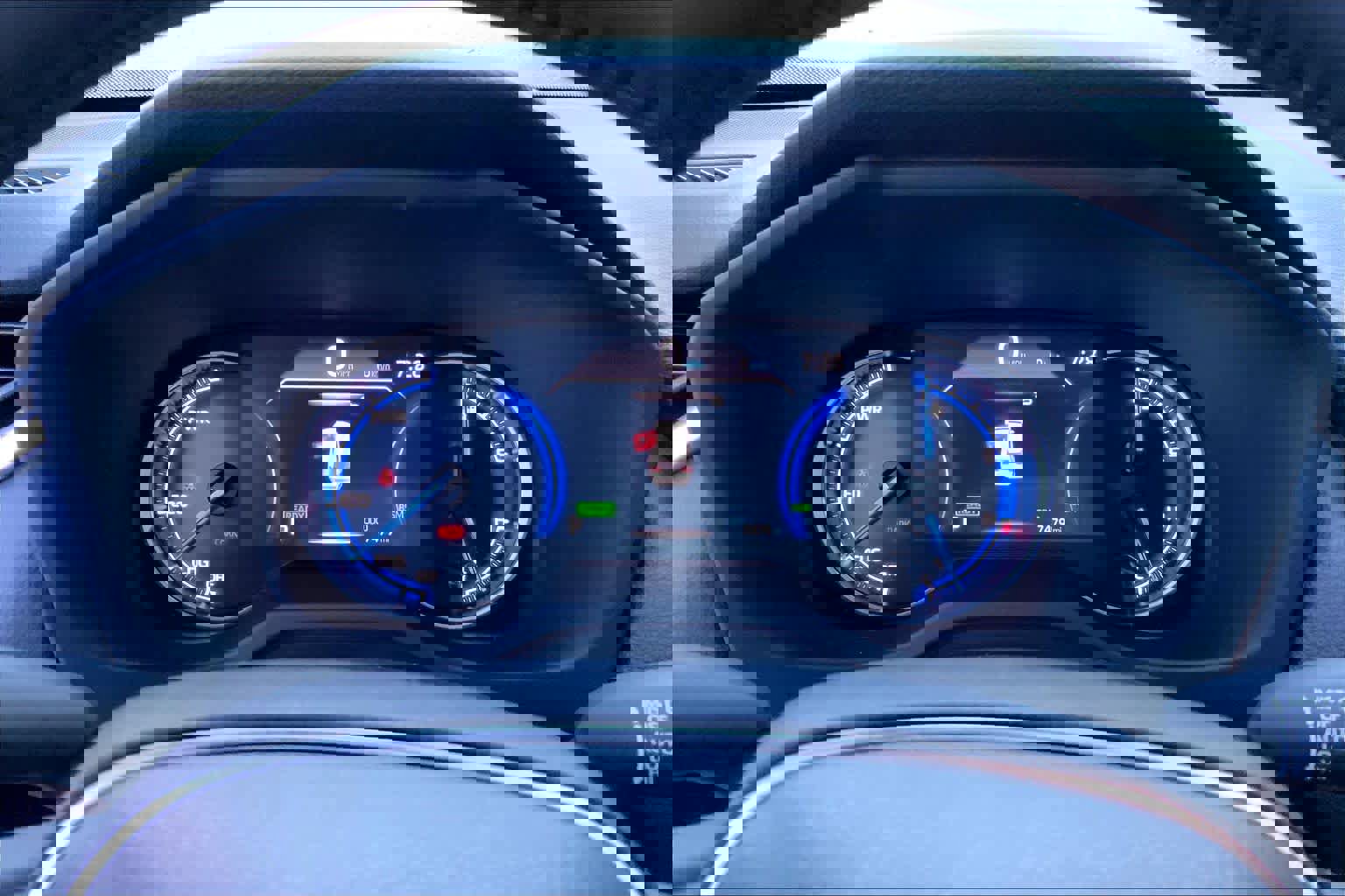 Used 2025 Toyota RAV4 XSE w/ Weather Package image 26