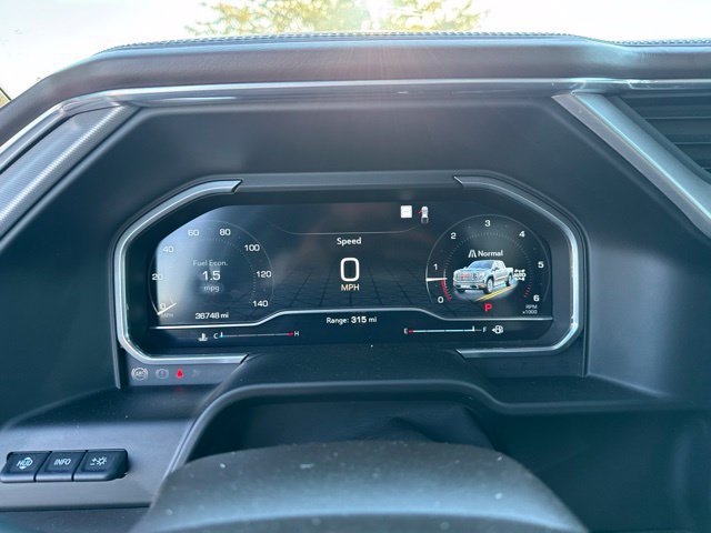 Used 2023 GMC Sierra 1500 Denali w/ Technology Package AWD/4WD image 16