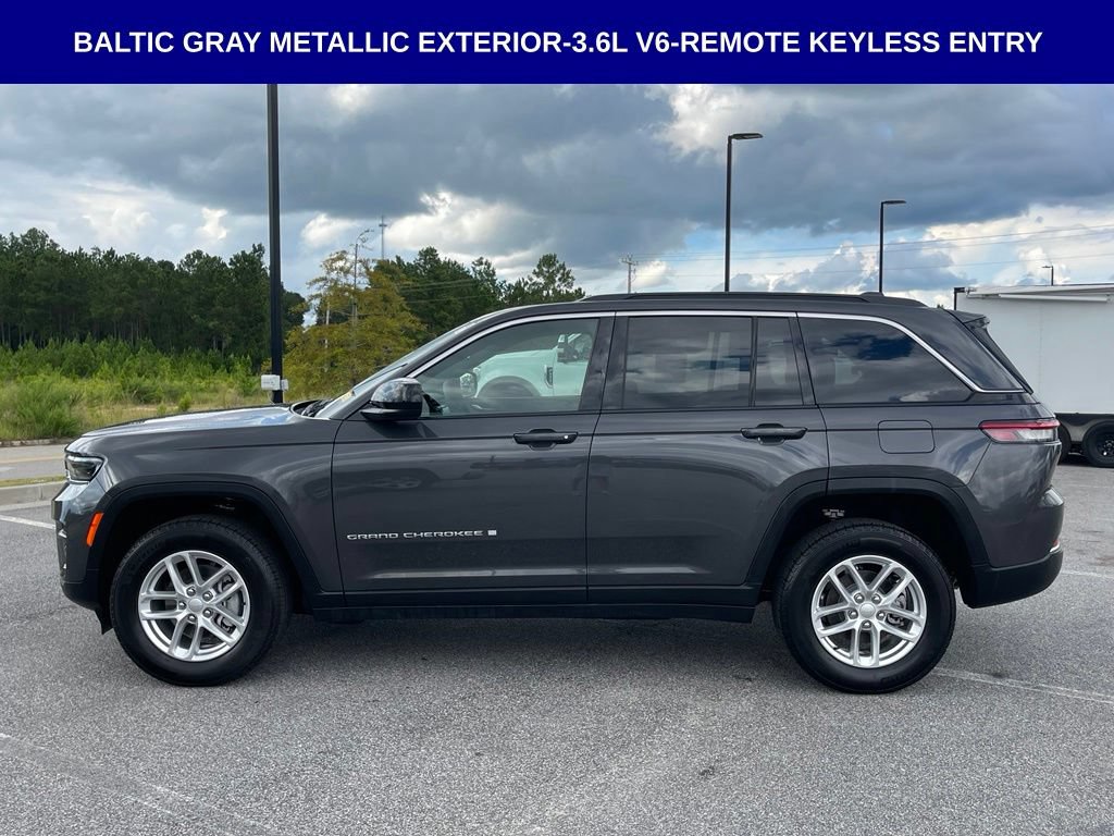 Certified 2026 Jeep Grand Cherokee Laredo RWD image 6