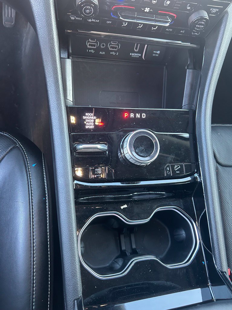 Used 2022 Jeep Grand Cherokee Limited 4xe w/ Luxury Tech Group II AWD/4WD image 21