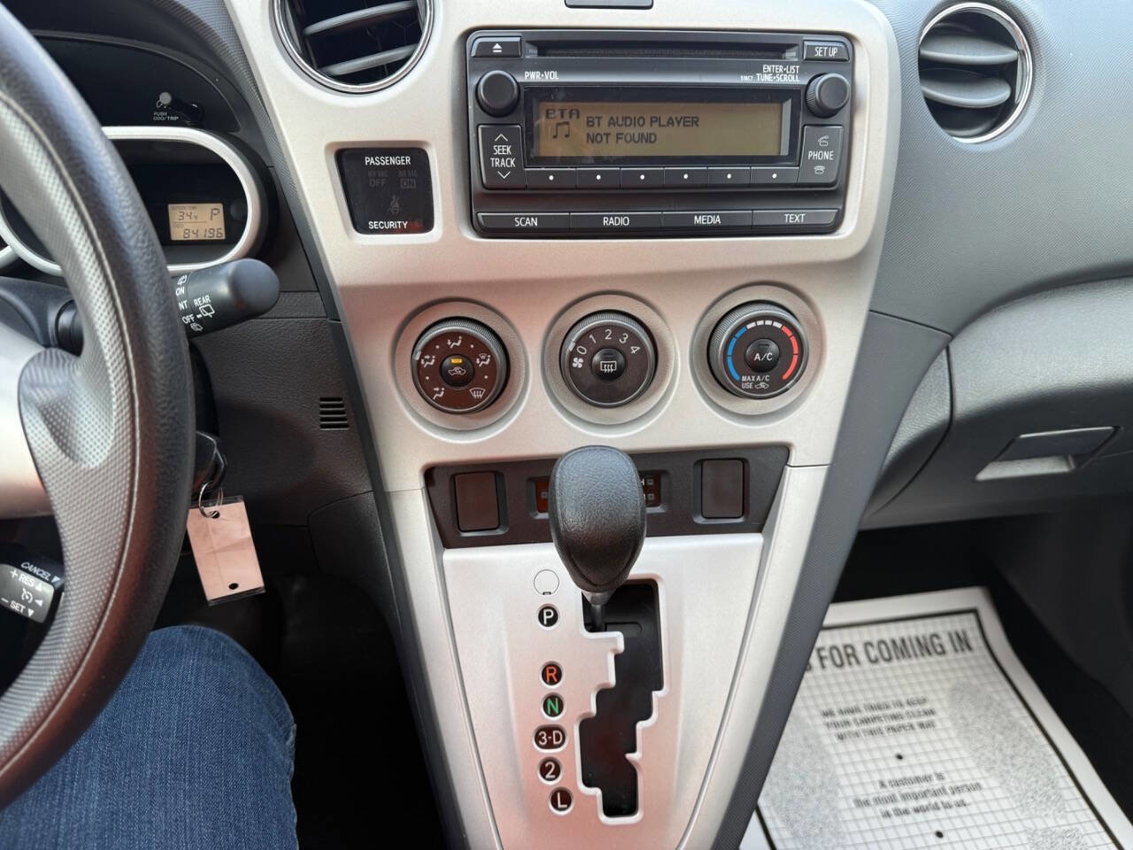 Used 2013 Toyota Matrix L image 12