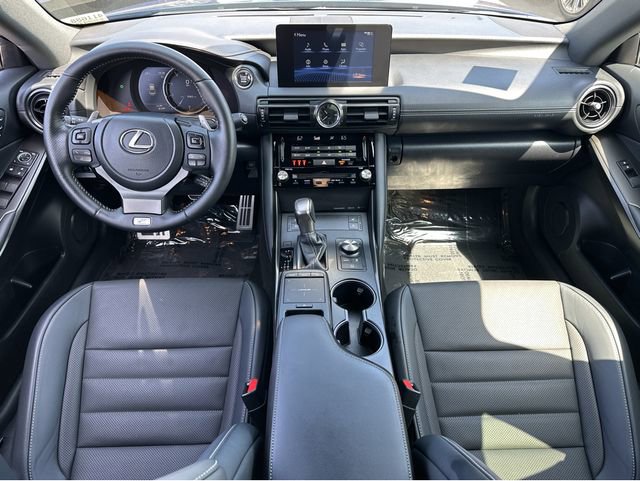 Certified 2025 Lexus IS 350 F Sport RWD image 17
