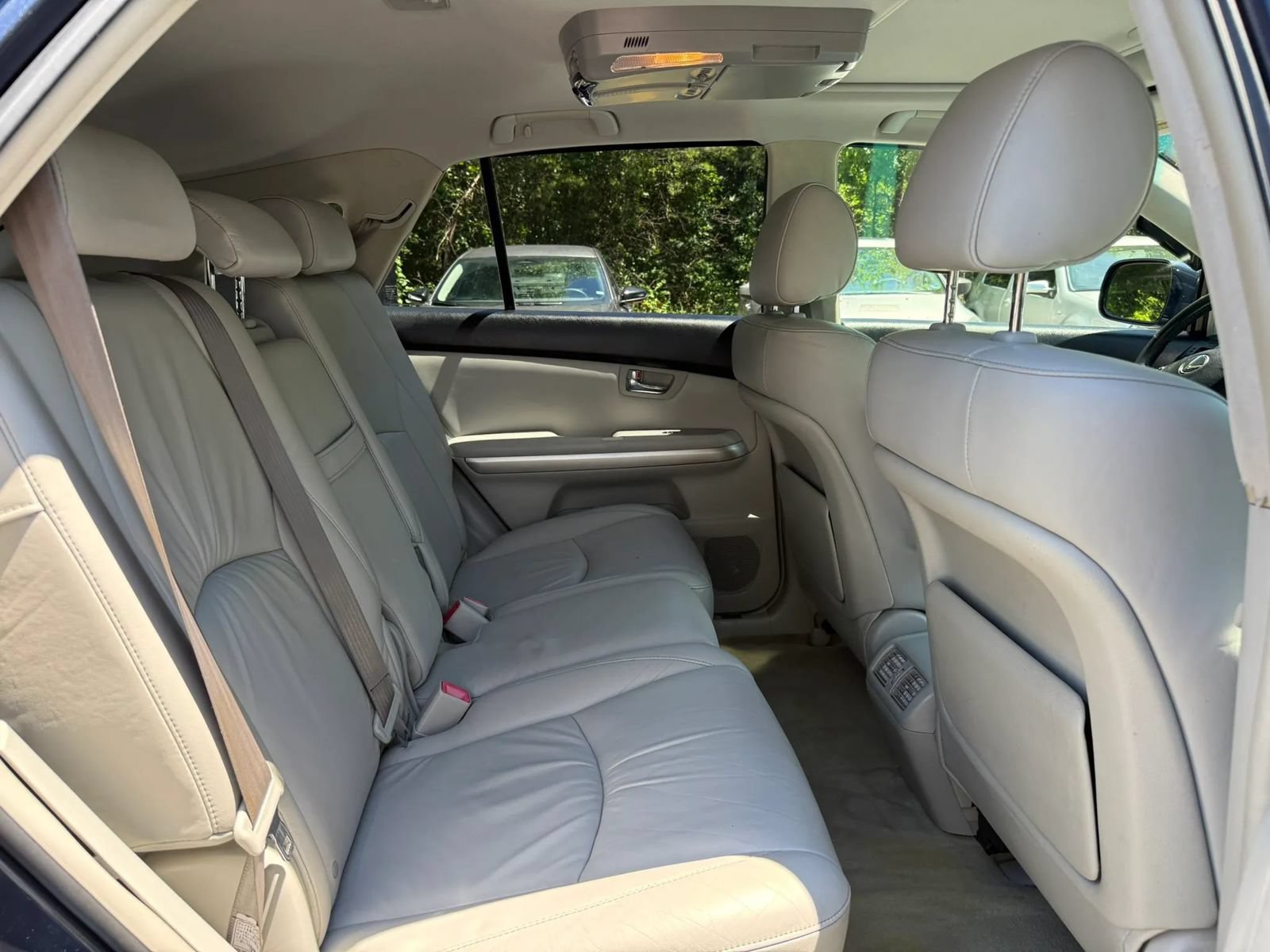 Used 2006 Lexus RX 400h AWD image 38